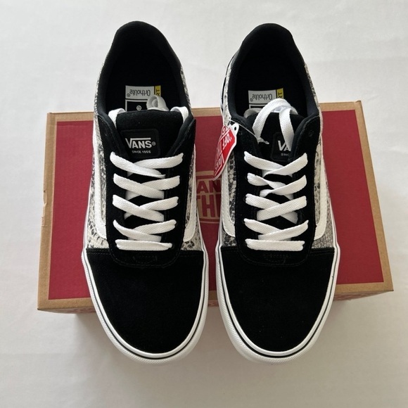 (NWT) Vans Ward DX Women's Shoes in Gray & Black - Picture 6 of 16